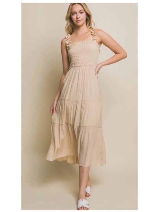 Love Tree Dresses & Skirts - Love Tree Smocked Tiered Beige Midi Dress Size M